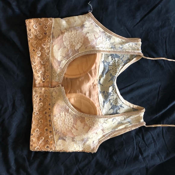 Brand new saree blouse with embellished details - Picture 3 of 6